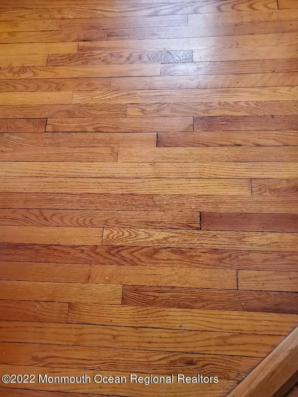 Plainfield, NJ 07060,80008 Berckman Street