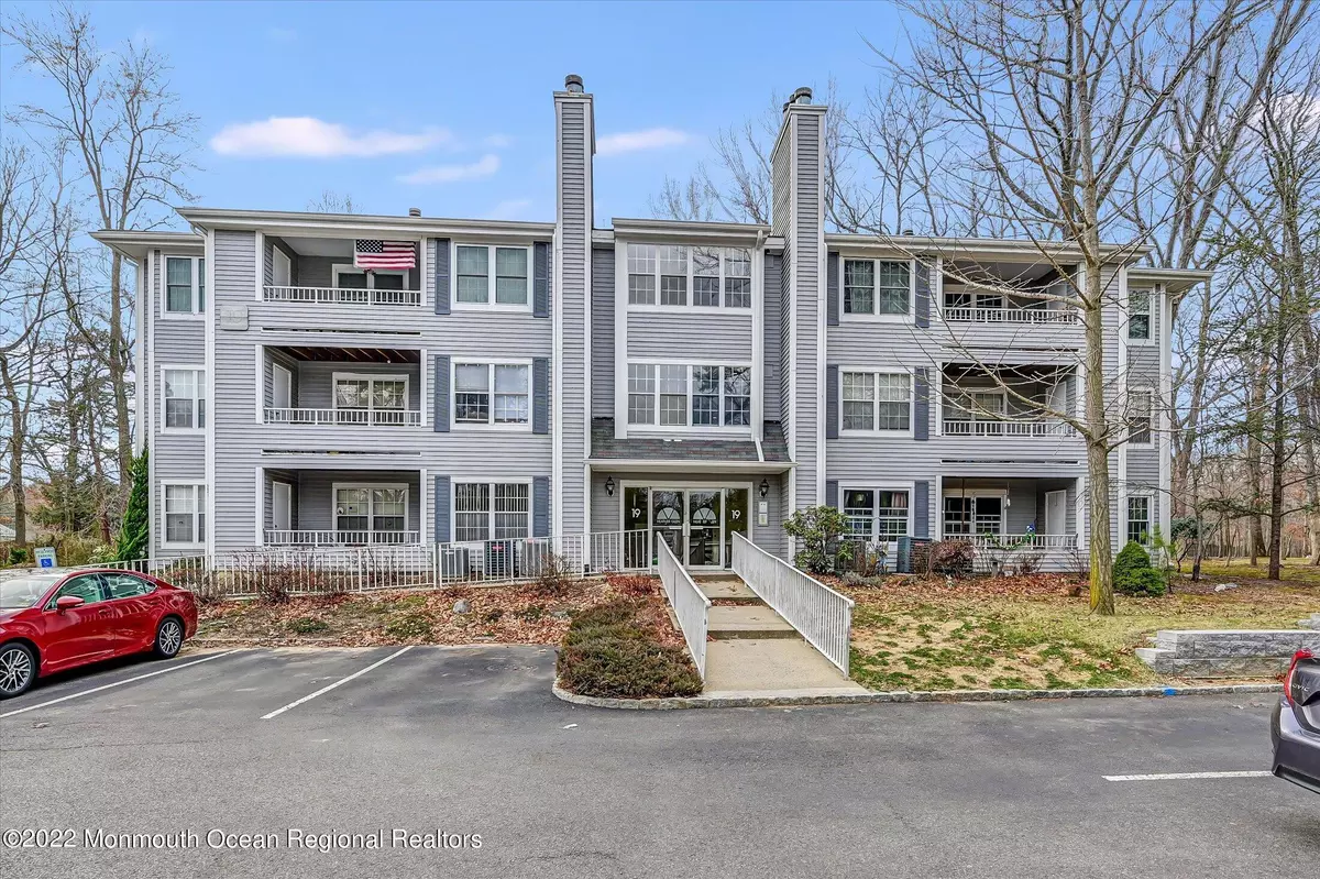 Helmetta, NJ 08828,1906 Tanglewood Court #1906