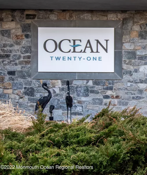 1 21st Avenue #2H, South Seaside Park, NJ 08752