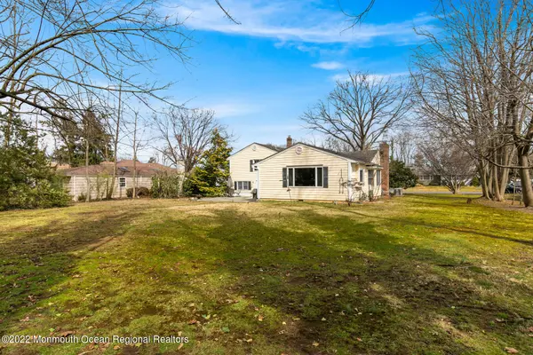 Fair Haven, NJ 07704,30 Oaklawn Road