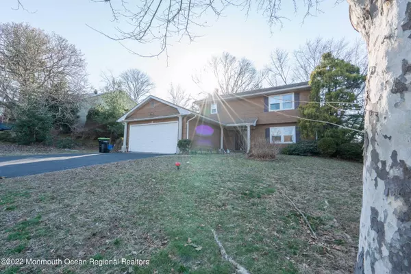 Parlin, NJ 08859,13 Dana Estates Drive