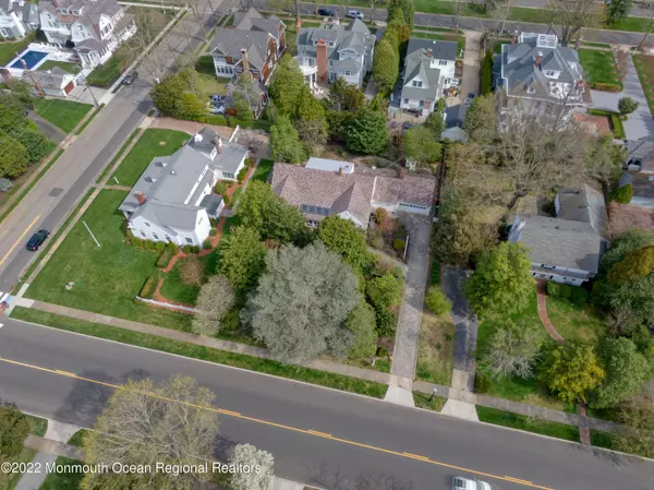 Sea Girt, NJ 08750,217 Washington Boulevard