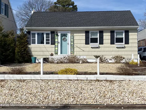 64 Queen Ann Road, Brick, NJ 08723