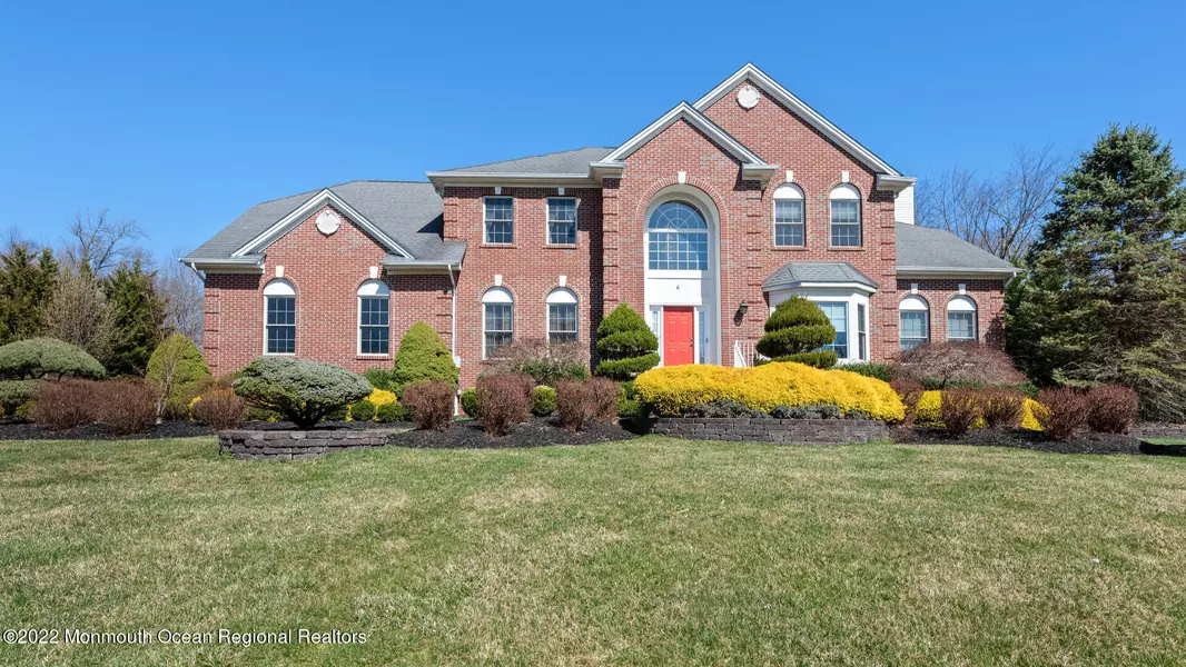 6 Wedgewood Court, Monroe, NJ 08831