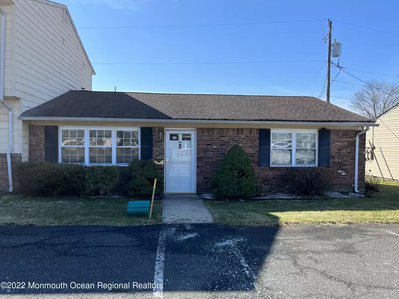 10 Louisiana Drive, Matawan, NJ 07747