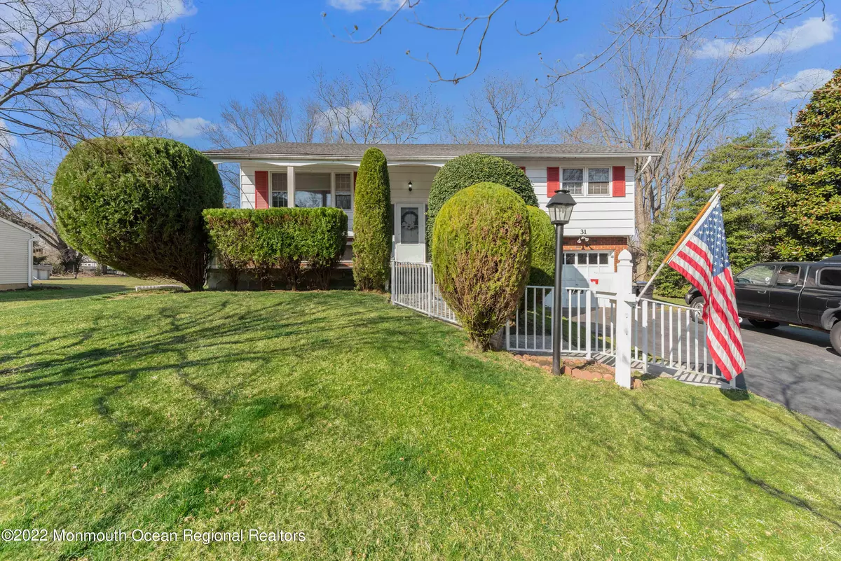 Manalapan, NJ 07726,31 Yorktowne Drive