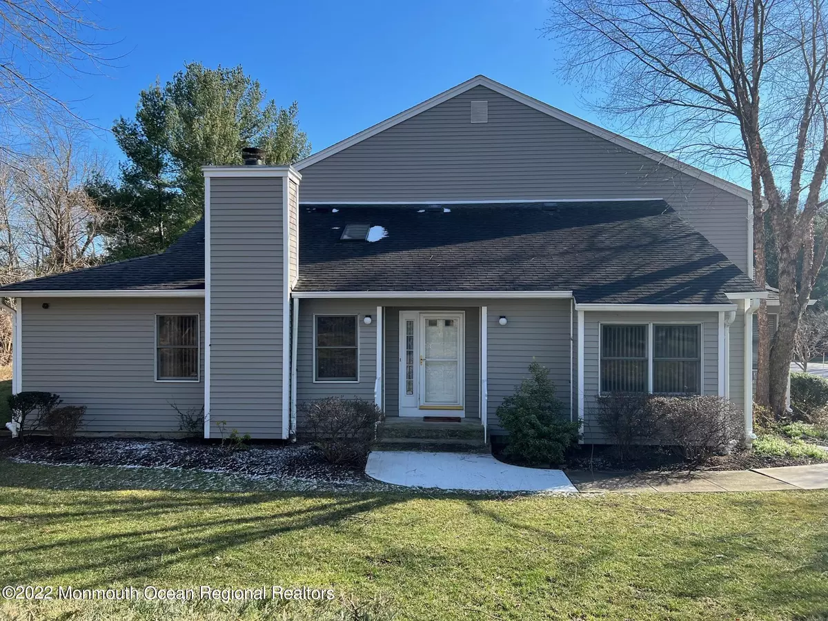 Little Silver, NJ 07739,14 Eastborne Drive