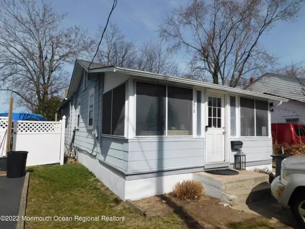 618 Central Avenue, Spring Lake Heights, NJ 07762
