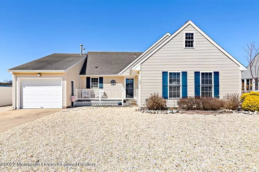 109 Anita Drive, Manahawkin, NJ 08050