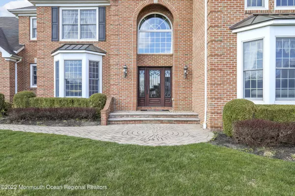 Ocean Twp, NJ 07712,17 Eaton Place