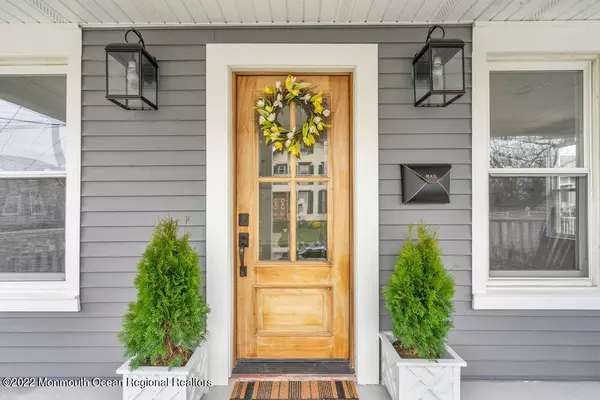 Keyport, NJ 07735,26 Cedar Street