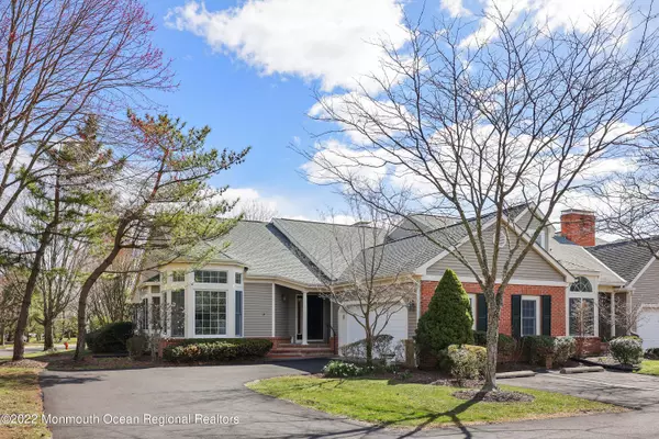 Little Silver, NJ 07739,50 Peach Tree Lane