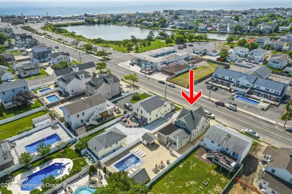 Point Pleasant Beach, NJ 08742,211 Arnold Avenue