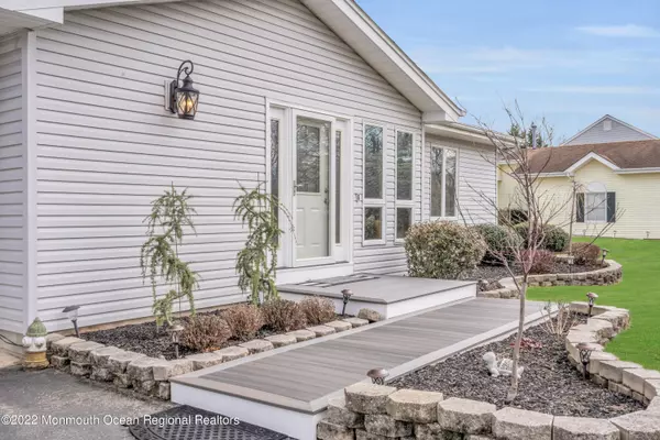 Toms River, NJ 08753,118 Joanna Drive