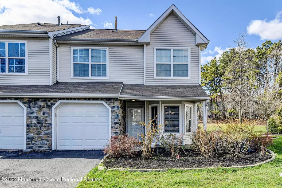 Tinton Falls, NJ 07753,12 Buford Court