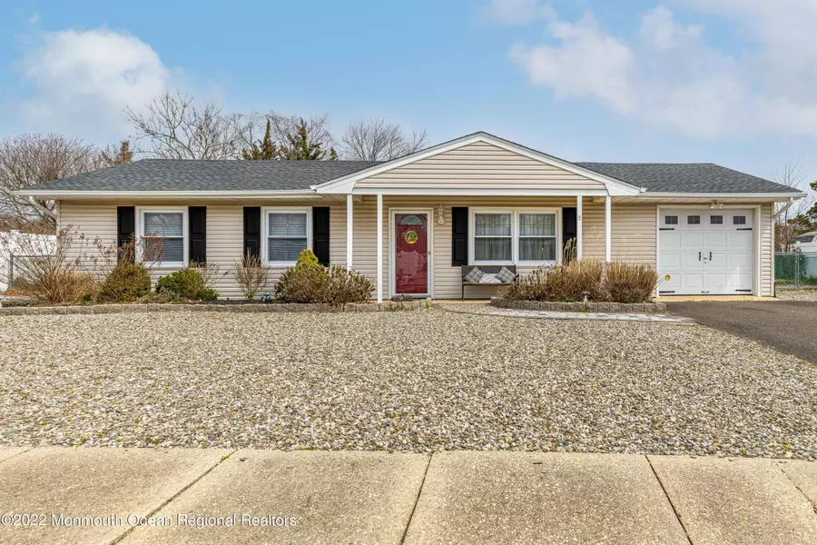 47 Tulsa Drive, Barnegat, NJ 08005