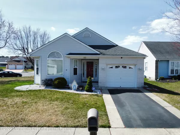 132 Chesterfield Lane, Berkeley, NJ 08721