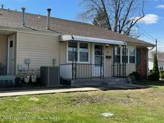 Matawan, NJ 07747,23 Haven Drive