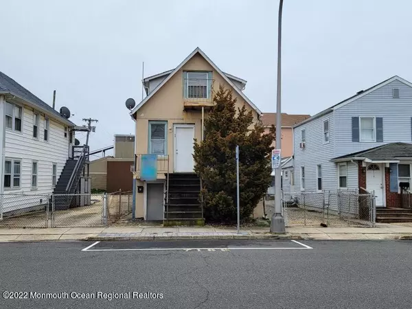 Seaside Heights, NJ 08751,115 Blaine Avenue