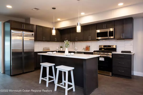 Bayonne, NJ 07002,114 Prospect Avenue