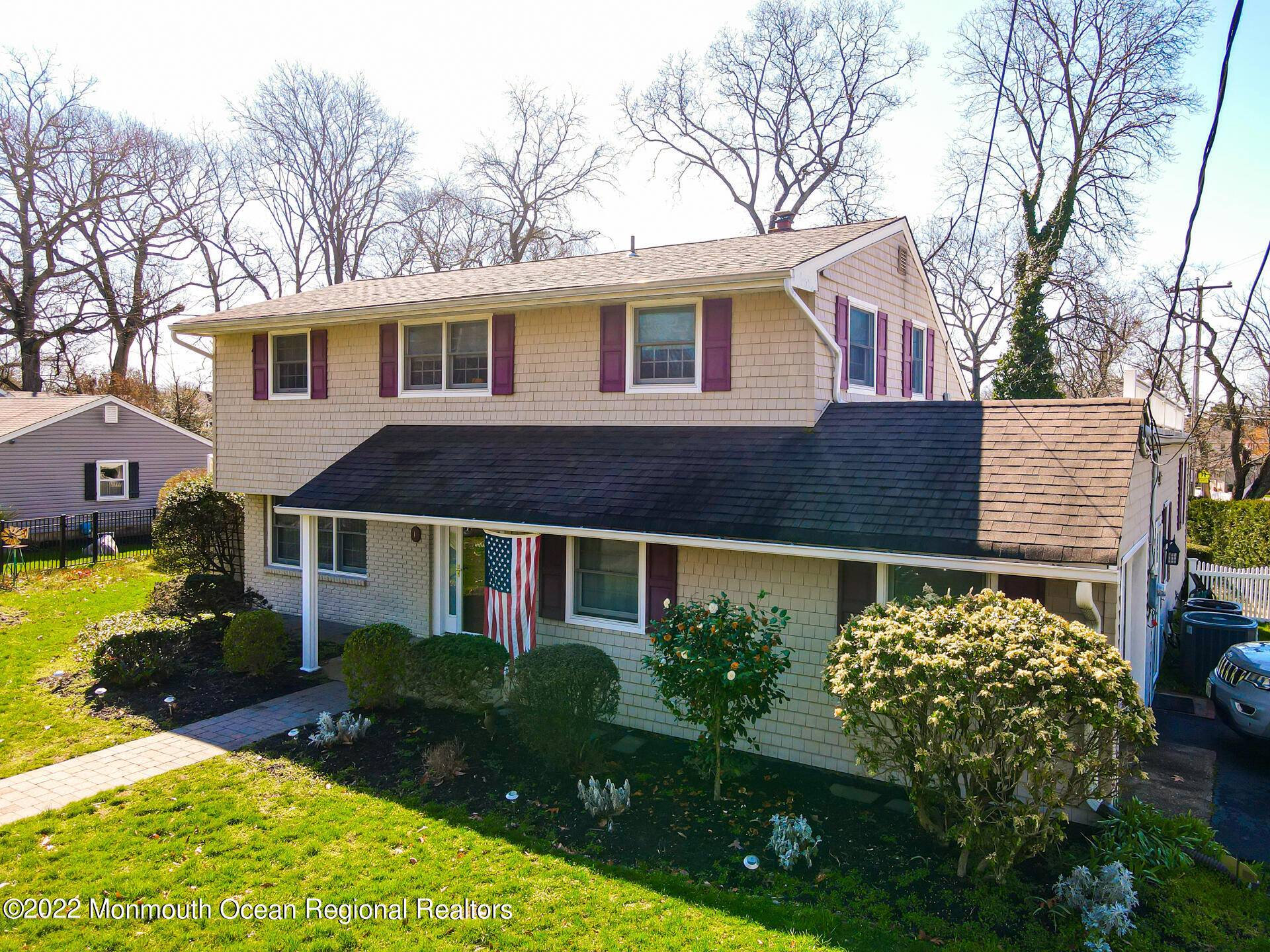 Oakhurst, NJ 07755,1 Barbara Lane