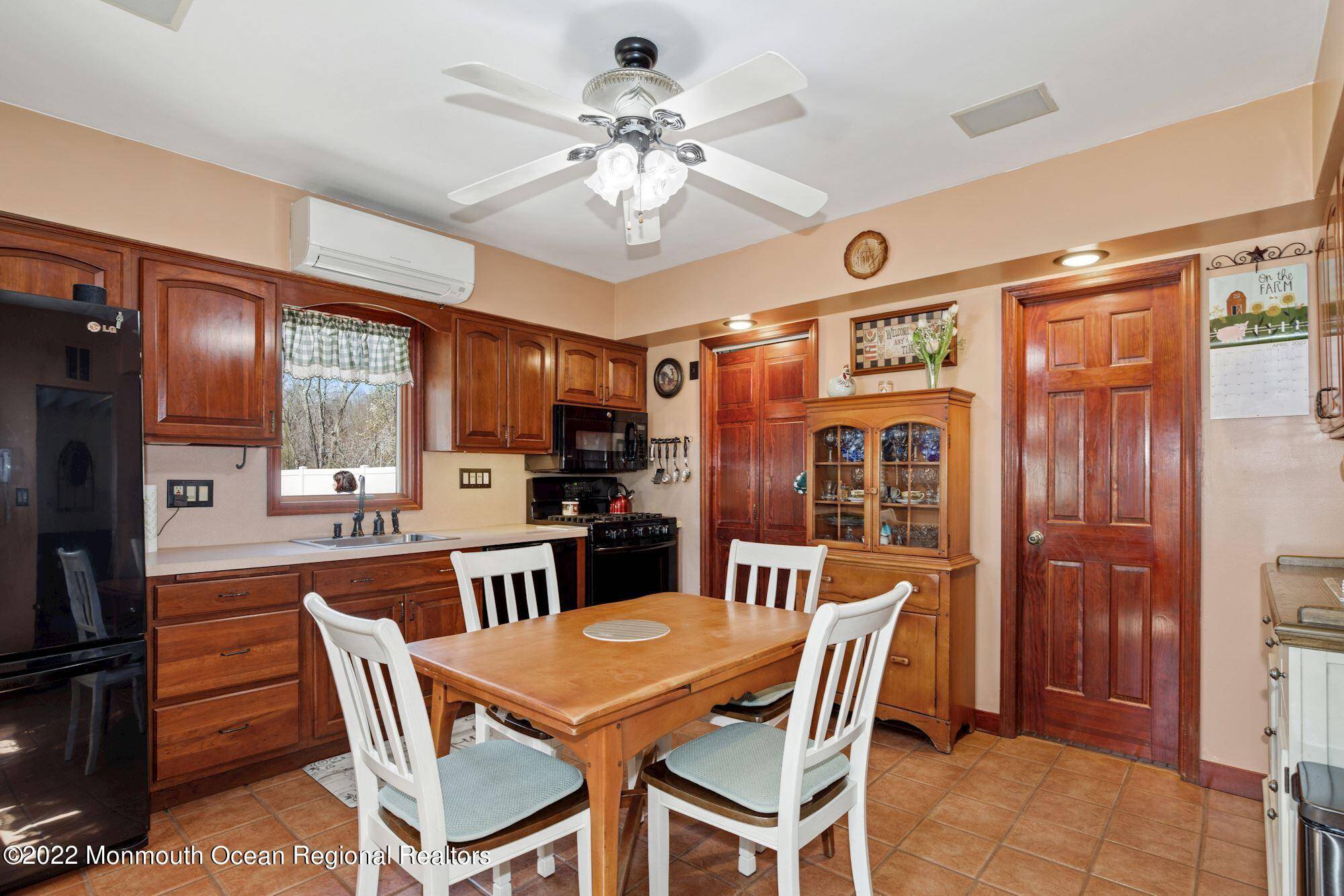 Manalapan, NJ 07726,46 Taylors Mills Road