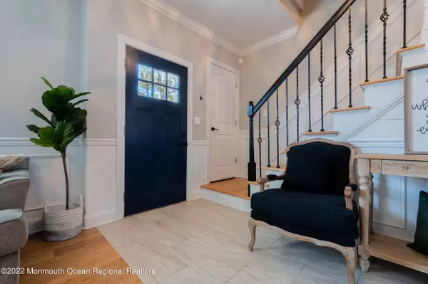 Lanoka Harbor, NJ 08734,616 Drew Avenue