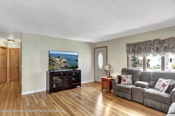 Iselin, NJ 08830,185 Worth Street