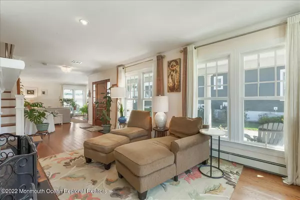 Rumson, NJ 07760,31 Park Avenue