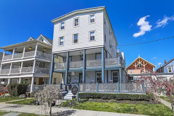 27 Webb Avenue, Ocean Grove, NJ 07756