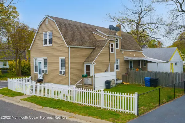 119 Morningside Avenue, North Middletown, NJ 07748