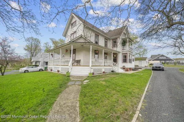 Morganville, NJ 07751,35 Tennent Road