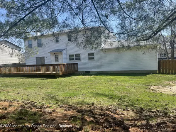 Matawan, NJ 07747,3 Clearbrook Court