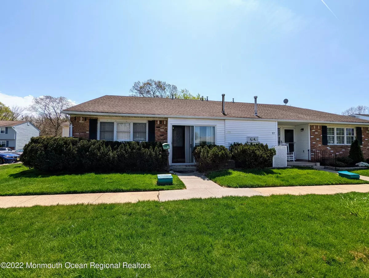 Matawan, NJ 07747,25 Galewood Drive