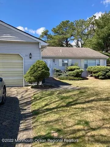 26 Tropicana Court, Toms River, NJ 08757