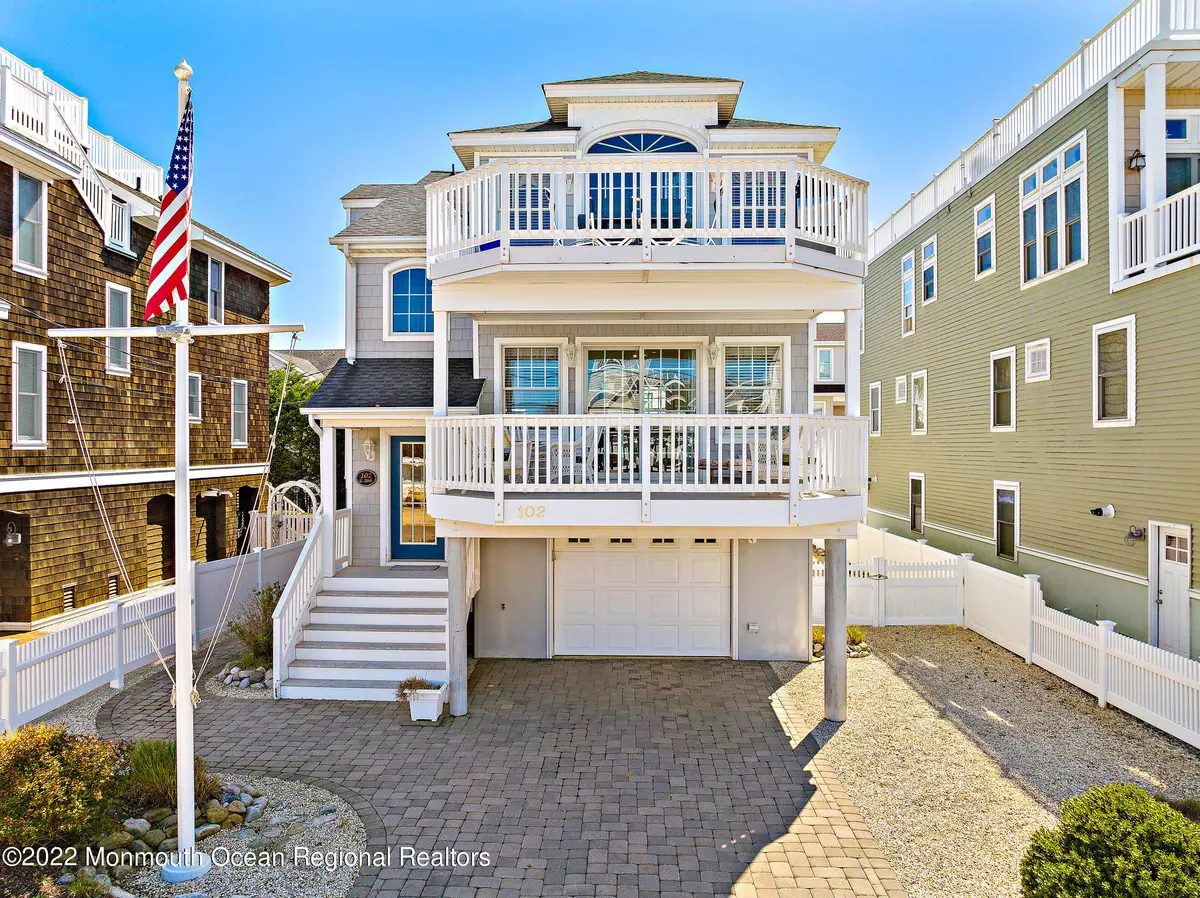 Long Beach Twp, NJ 08008,102 E 20th Street