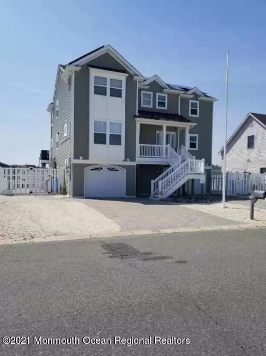 Manahawkin, NJ 08050,150 Bernard Drive