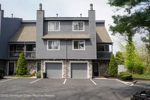 22 Devon Court, Spring Lake Heights, NJ 07762