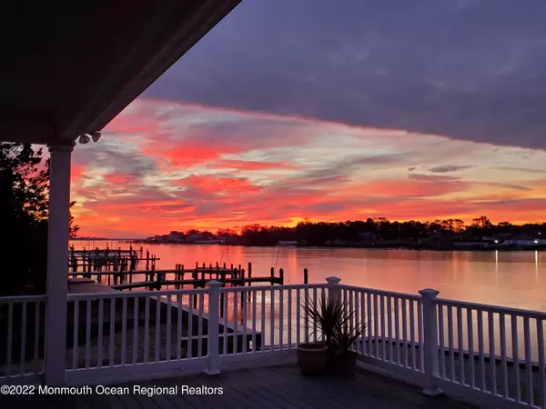 43 Bay Way, Brick, NJ 08723