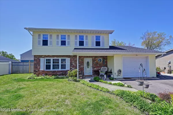 142 Beverly Drive, Barnegat, NJ 08005