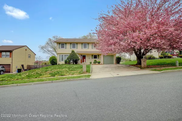Parlin, NJ 08859,18 Dana Estates Drive