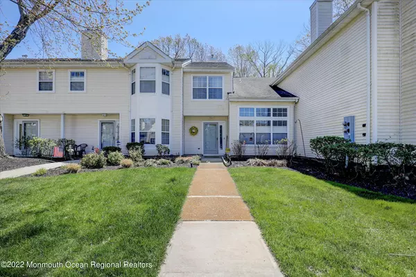 223 Paddington Court #7-3, Englishtown, NJ 07726