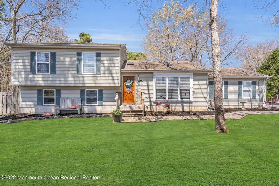 200 Snipe Road, Lanoka Harbor, NJ 08734