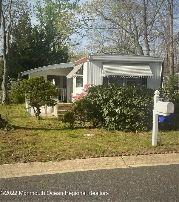 121 Roberts Road, Toms River, NJ 08755