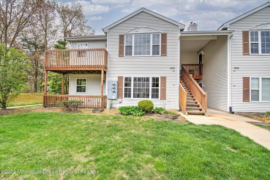 151 Harlequin Glade, Bayville, NJ 08721