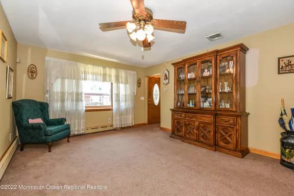 Linden City, NJ 07036,311 Mitchell Avenue