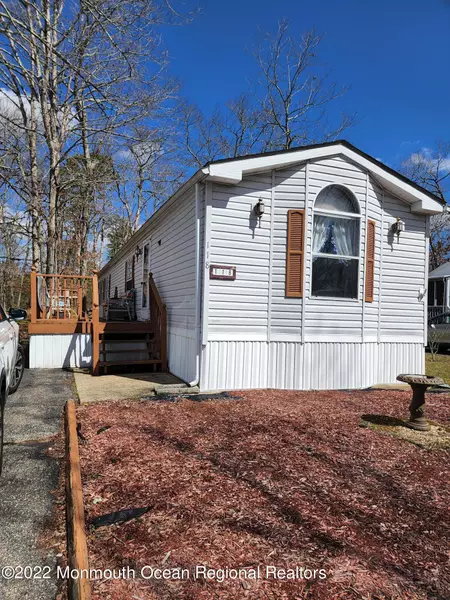 118 Chestnut Drive, Barnegat, NJ 08005