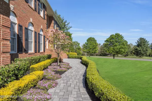 Millstone, NJ 08535,9 Emmons Drive