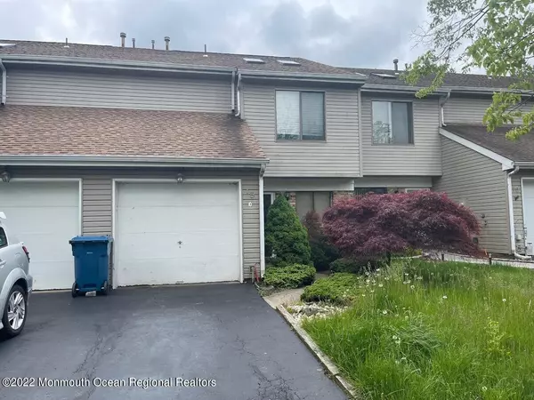 15 Homestead Drive, Matawan, NJ 07747