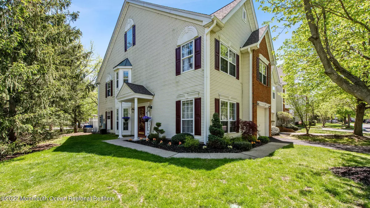 Holmdel, NJ 07733,11 Stagecoach Drive